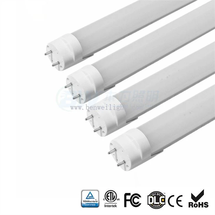 Świetlówka LED T8 o długości 3 stóp 900 mm .