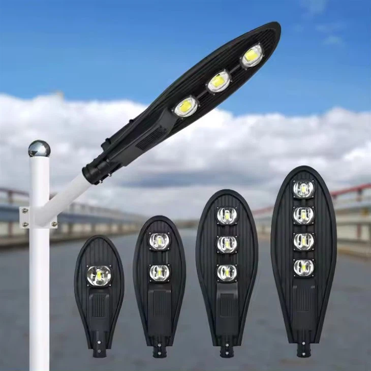 Lampa uliczna LED z czujnikiem ruchu COB Cobra