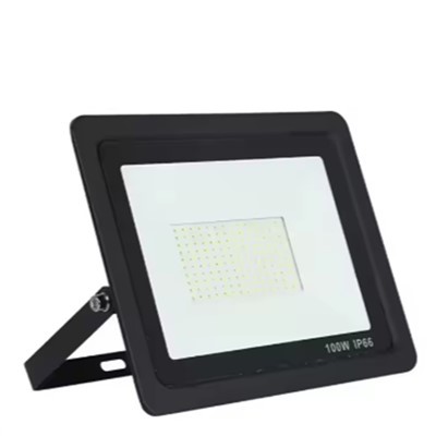 Zewnętrzne reflektory stadionowe LED o mocy 100 W